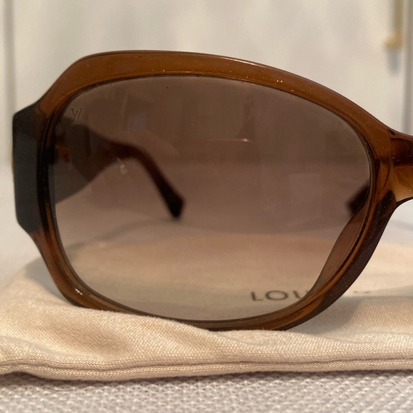 Louis Vuitton • “Ursula Strass Speckled” Sunglasses - Picture 5 of 17